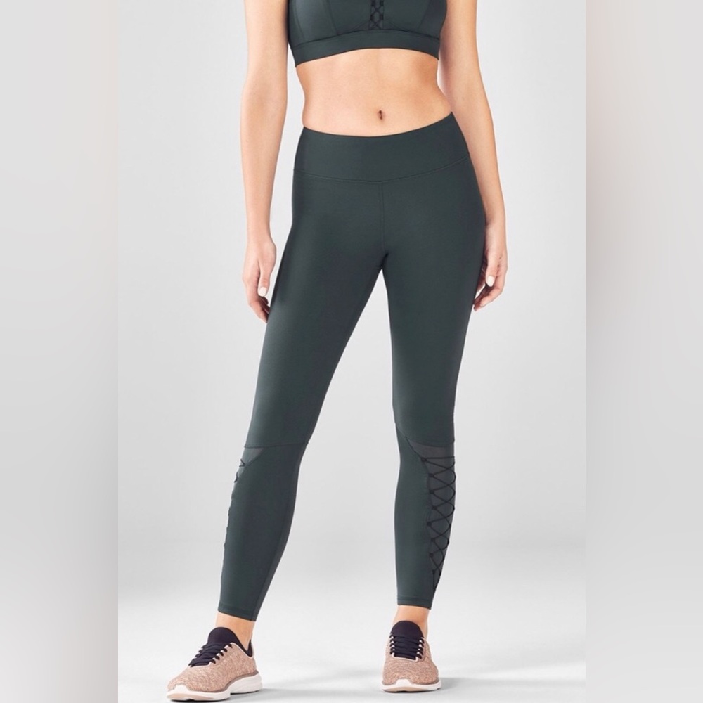 Fabletics Demi Lovado collection leggings